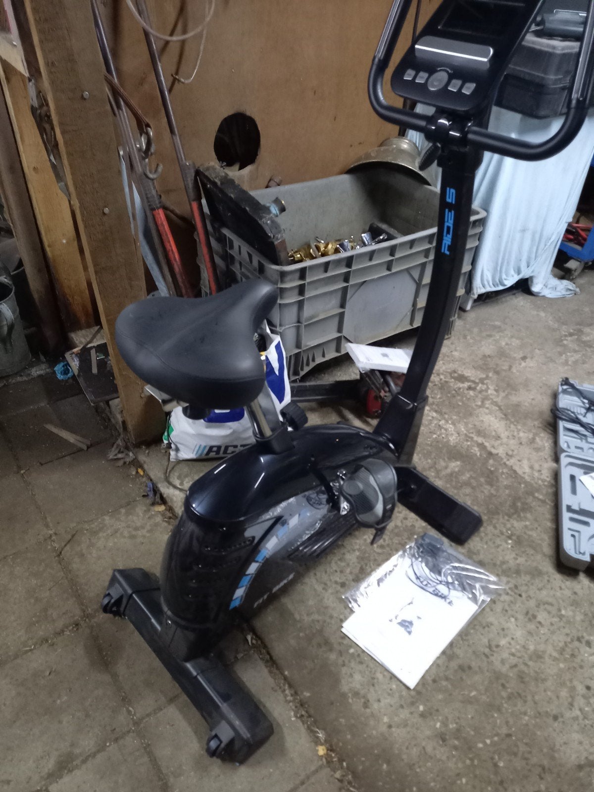 hometrainer, Sport en Fitness, Ophalen, Zo goed als nieuw, Hometrainer