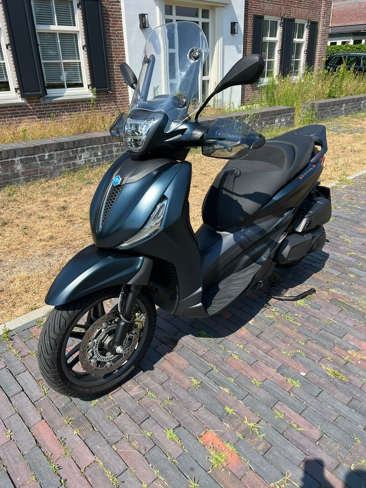 Piaggio Beverly 400 S, 400 cc, Particulier, LED Verlichting, Scooter
