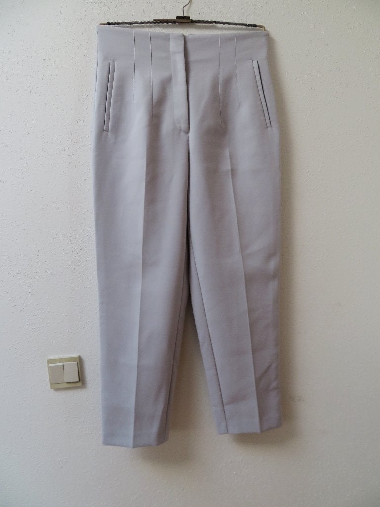 Z17 ZARA nieuwe broek licht grijs L = 38/40 Ned, Maat 38/40 (M), Zara, Nieuw, Ophalen of Verzenden
