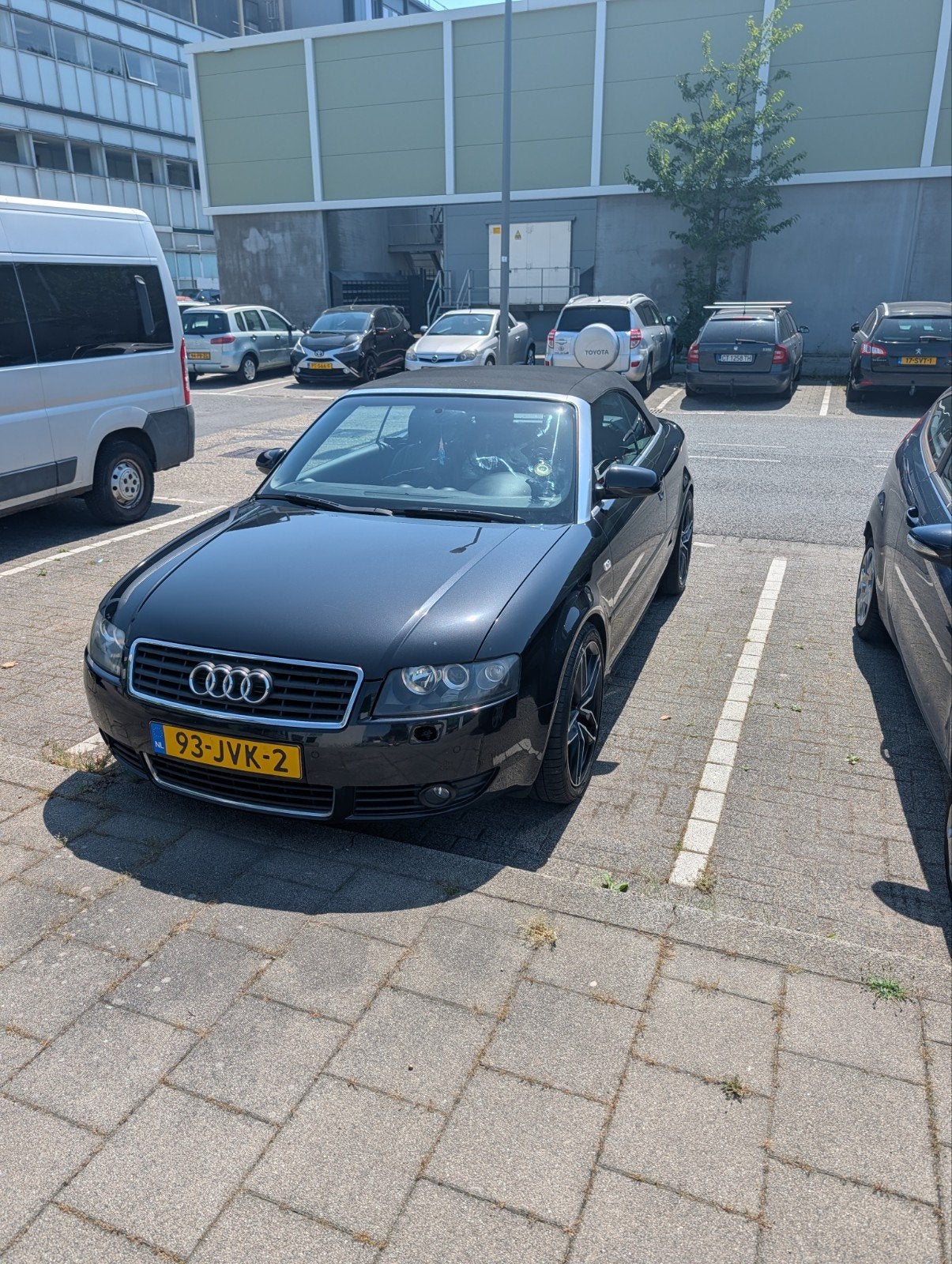 Audi A4 Cabriolet 3.0 V6 Automaat | Slechts 110.000 km, Auto's, Audi, Zwart, 1595 kg, Cabriolet, 4 stoelen