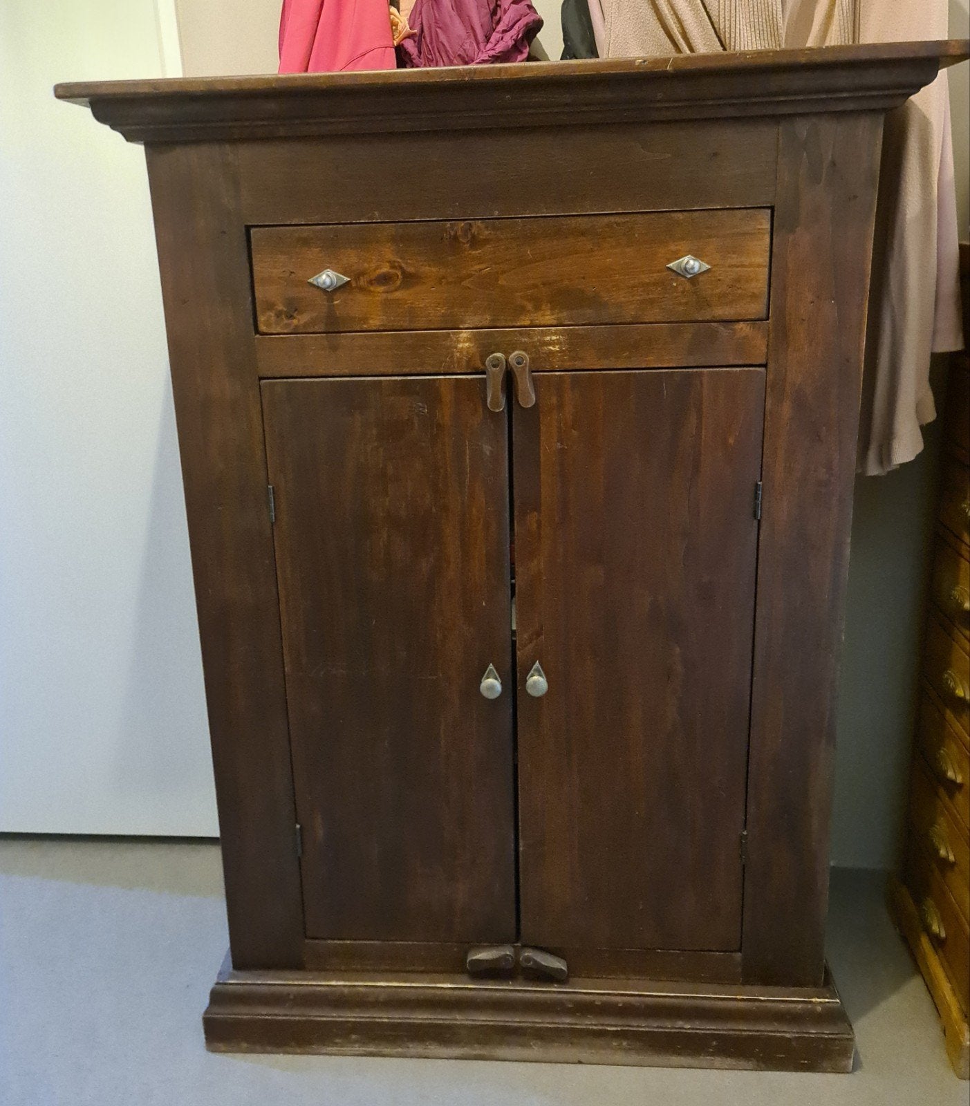 Koloniale stijl kast, Antiek en Kunst, Antiek | Meubels | Kasten, Ophalen