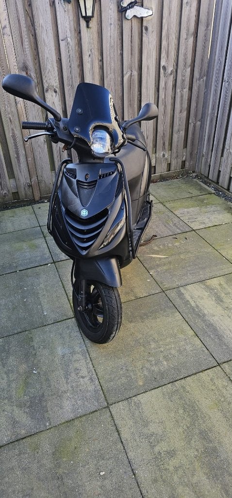Piaggio Zip 4 Takt/80cc 2017, Ophalen, Gebruikt, Maximaal 45 km/u, Zip