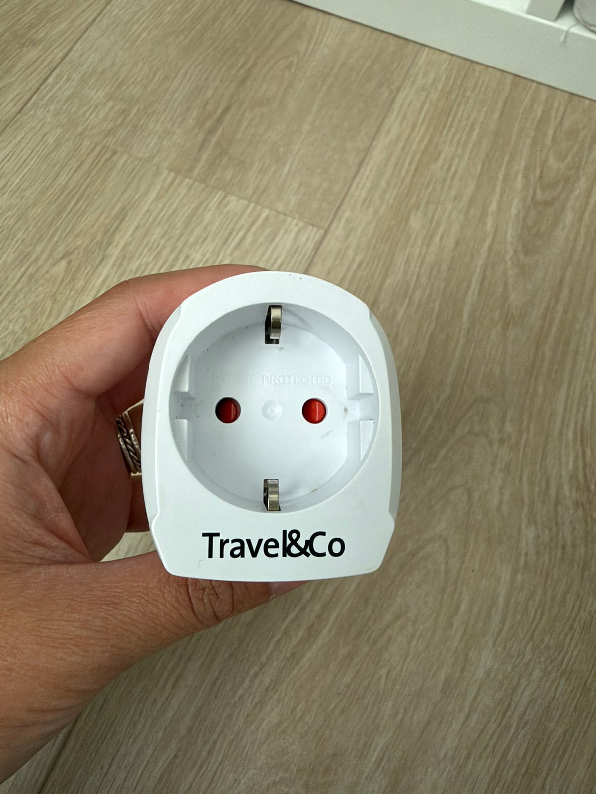 Reisstekker Travel & Co Australië, Ophalen of Verzenden, Zo goed als nieuw