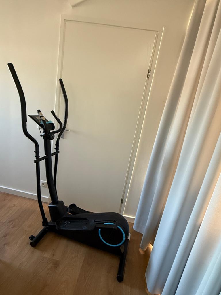 Crosstrainer Fithlon als nieuw cardio fitness, Sport en Fitness, Fitnessapparatuur, Ophalen, Zo goed als nieuw, Benen, Crosstrainer
