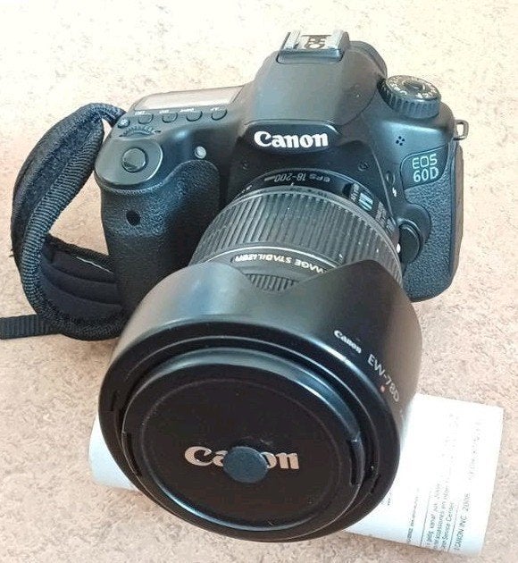 Canon EOS 1000D Spiegelreflexcamera met lens en accessoires, Ingebouwde flitser, Spiegelreflex, Canon, Accu