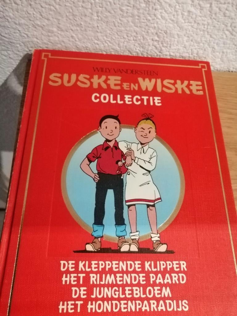 Suske en Wiske collectie boek zgan zie alle foto's, Verzamelen, Stripfiguren, Ophalen of Verzenden, Suske en Wiske, Zo goed als nieuw