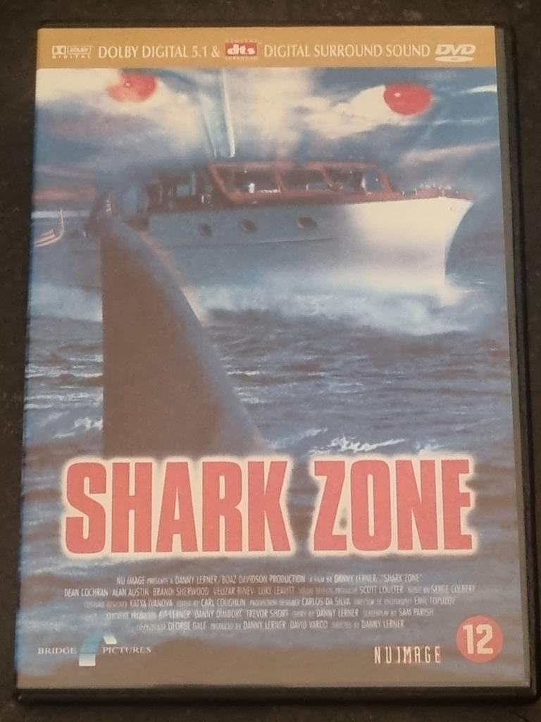 Shark Zone DVD - Actiethriller met haaien, Vanaf 12 jaar, Ophalen of Verzenden, Zo goed als nieuw, Overige genres