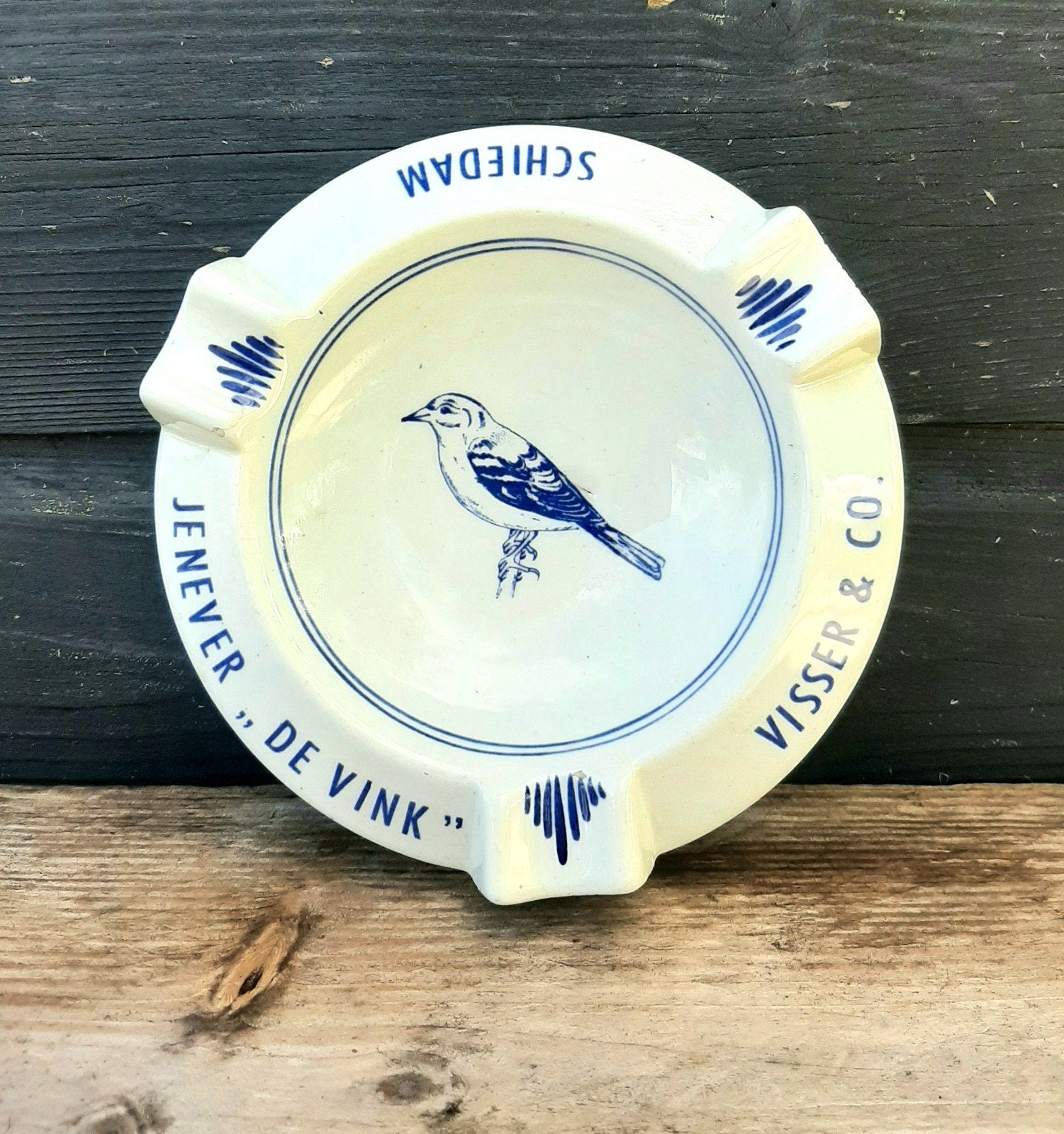 Visser & Co - De Vink Jenever - (Vintage Asbak / Schiedam), Verzamelen, Ophalen of Verzenden, Asbak