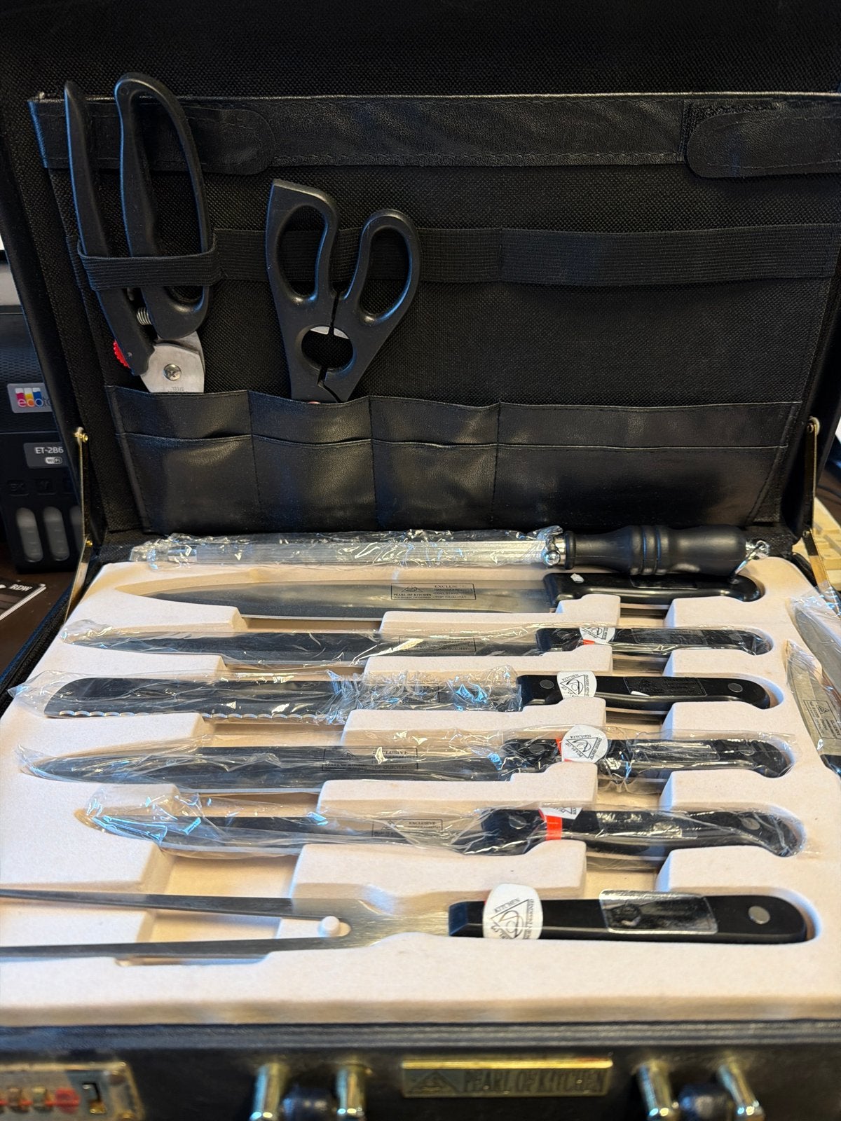 Pearl of Kitchen Messenset in Koffer - Nieuw, Huis en Inrichting, Keuken | Bestek, Bestekset, Nieuw, Ophalen of Verzenden, Rvs of Chroom