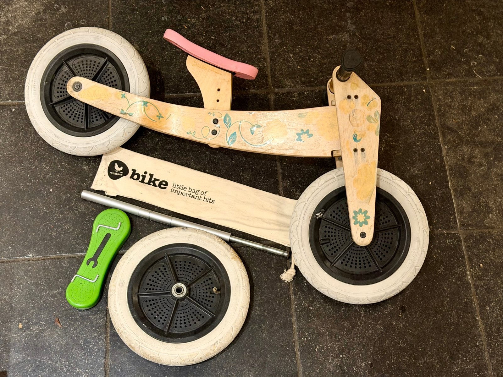 Houten loopfiets - wishbone, Ophalen, Gebruikt, Minder dan 16 inch