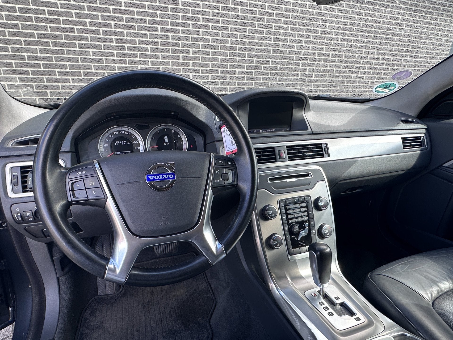 Volvo V70 1.6 T4 Limited Edition | Leder | Automaat | Stoelv, Euro 5, Gebruikt, 4 cilinders, 179 pk