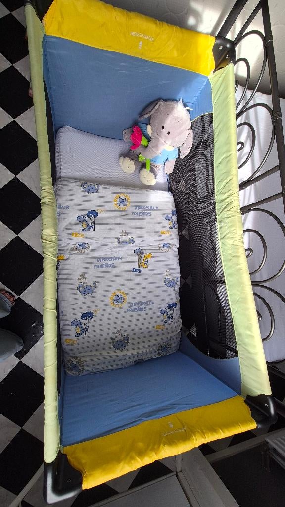 Campingbedje compleet met matras en dekbed en hoes +knuffel, Ophalen, 70 tot 85 cm, Zo goed als nieuw, Minder dan 140 cm
