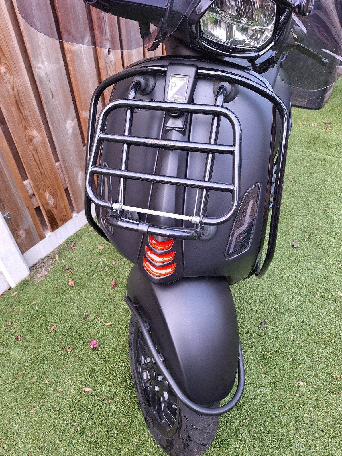Vespa Sprint 50 Full Option snorscooter, Ophalen of Verzenden, Zo goed als nieuw, Benzine
