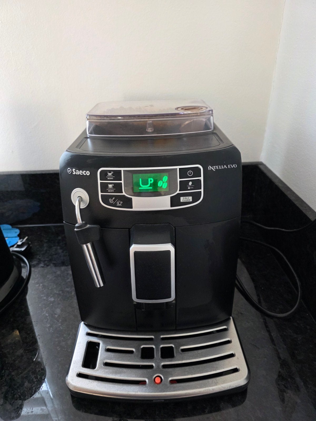 Foto 3 van Saeco Intelia Evo volautomatische espressomachine