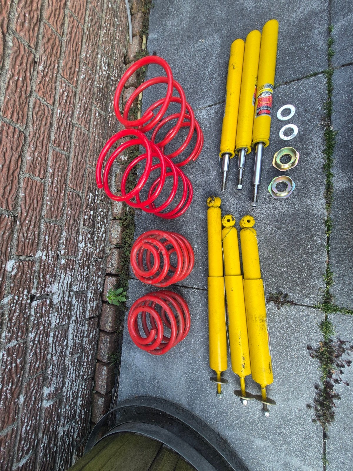 Opel Ascona verlagingsveren met schokdempers, Ophalen of Verzenden, Nieuw, Opel