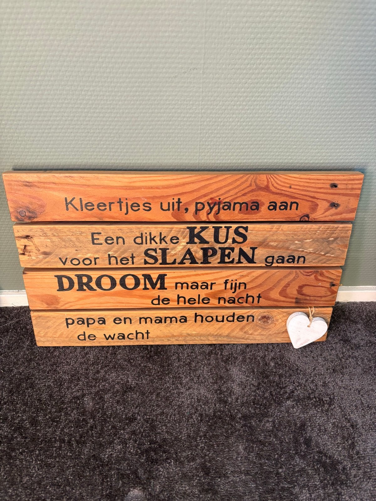 Houten muurbord met tekst voor kinderkamer, Ophalen, Gebruikt, Overige merken, Bruin