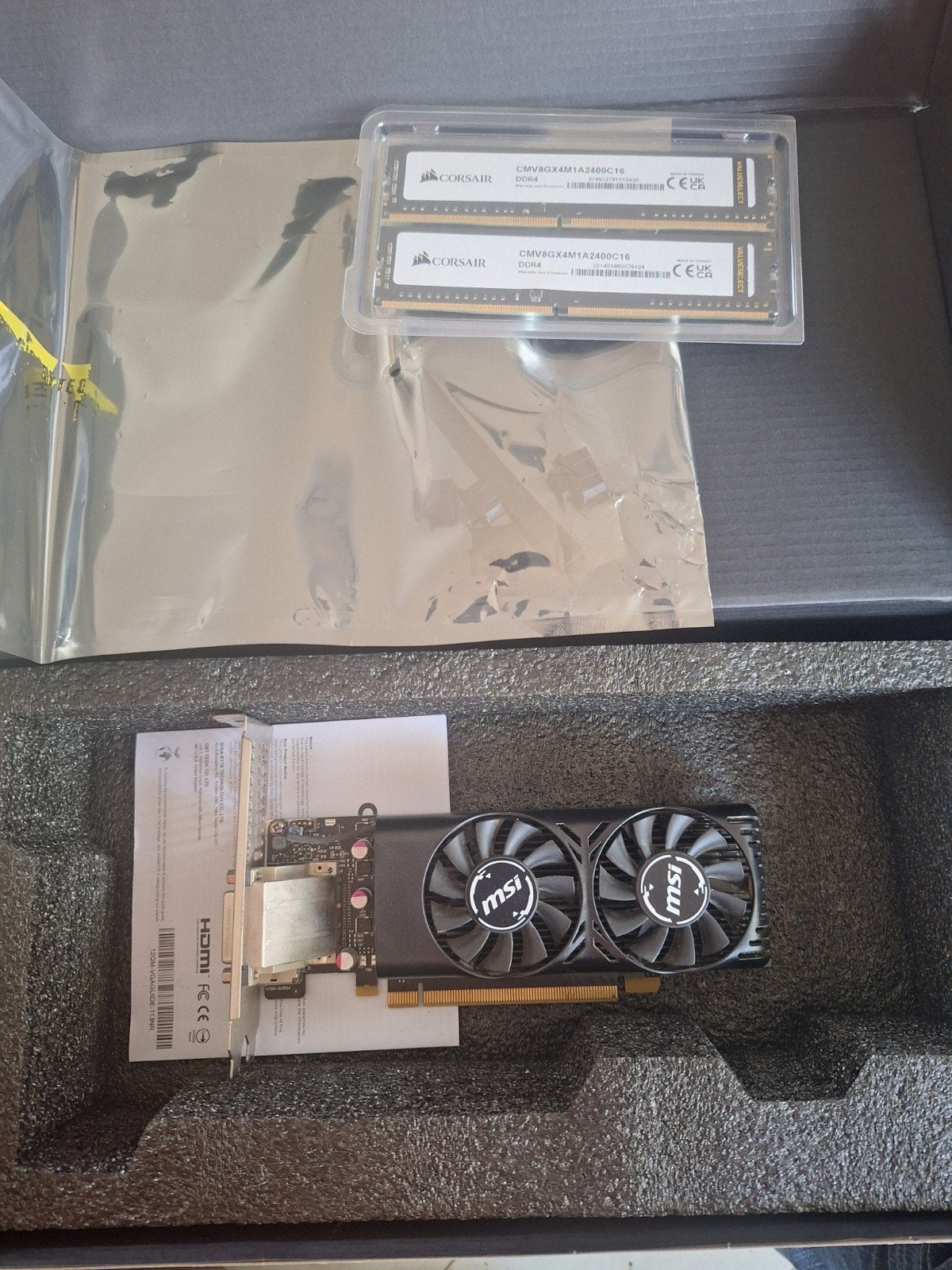 MSI GeForce GTX 1050 Ti 4GB Low Profile+16GB Corsair DDR4ram, Ophalen of Verzenden, GDDR5, PCI-Express 3, HDMI
