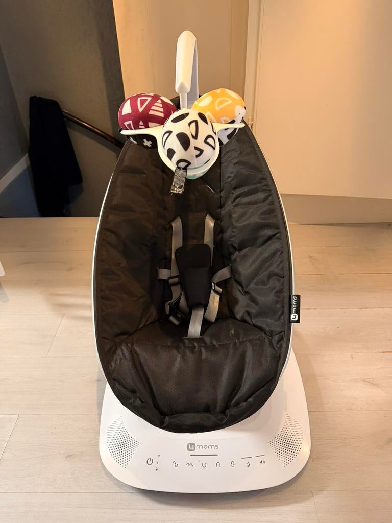 Schonmelstoel 4moms mamaRoo, Kinderen en Baby's, Wipstoeltjes, Zo goed als nieuw, Schommelstoel, Verstelbaar, Ophalen