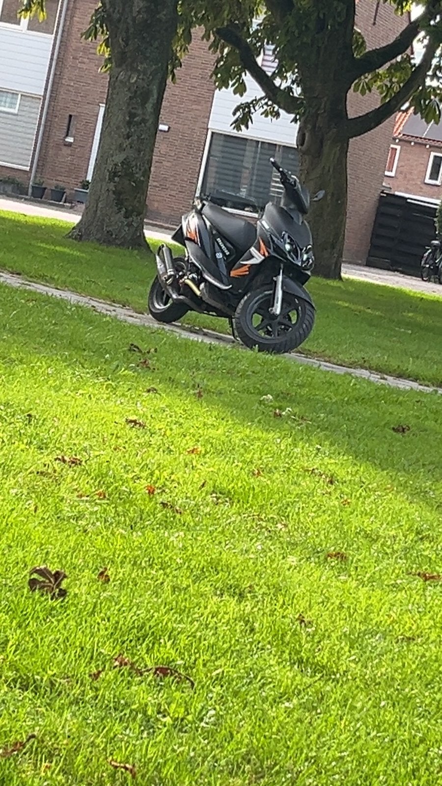 Yahama jog r 70cc, Ophalen, Gebruikt, Standard