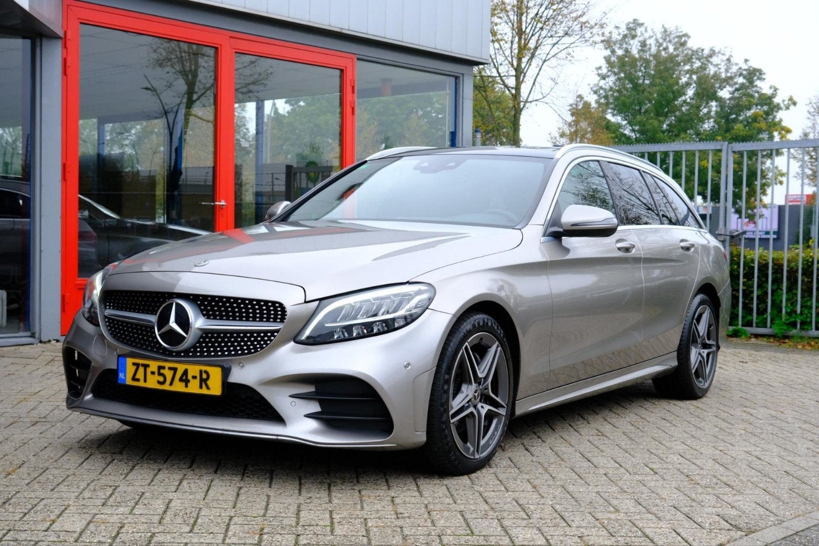 Mercedes-Benz C-Klasse C200 d 160pk 9G-TRONIC 2019 Grijs, Auto's, Mercedes-Benz, Automaat, Achterwielaandrijving, 1800 kg, 4 cilinders