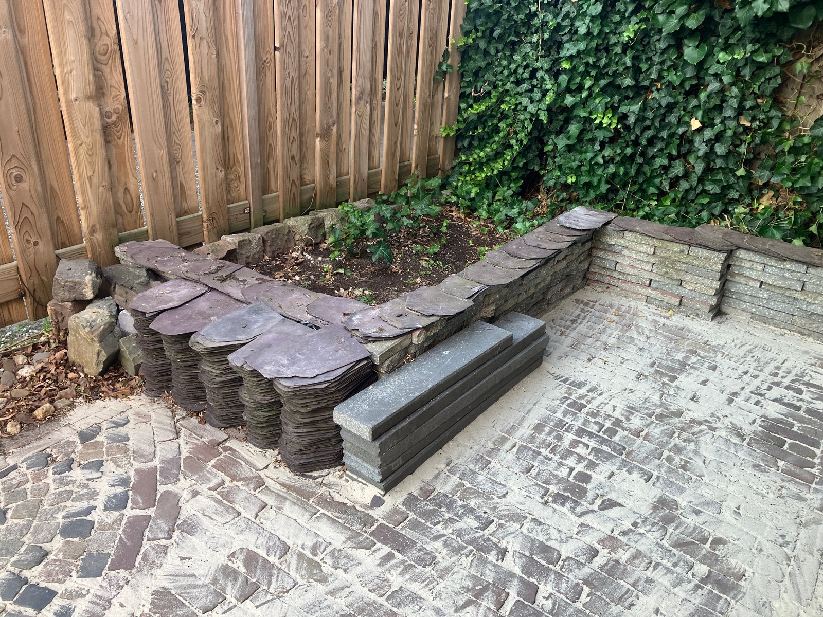 Dakleien, halve stoeptegels voor border, trottoirband, Tuin en Terras, Tegels en Klinkers, Ophalen, Gebruikt, Beton, 10 m² of meer