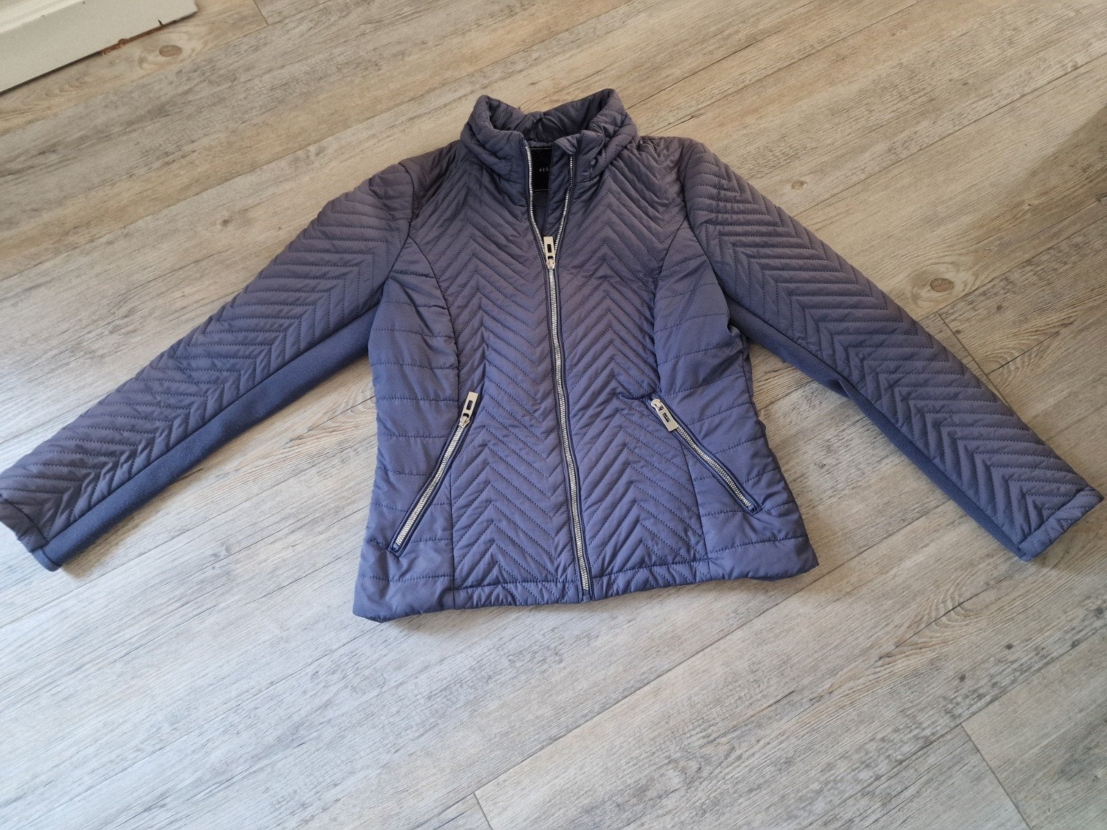 Pescara jasje mooie kleur blauw, Kleding | Dames, Maat 38/40 (M), Blauw, Pescara, Ophalen of Verzenden