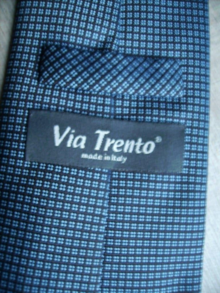 stropdas Via Trento , Italy blauw ruitje, Kleding | Heren, Stropdassen, Ophalen of Verzenden, Zo goed als nieuw, Blauw, Via Trento