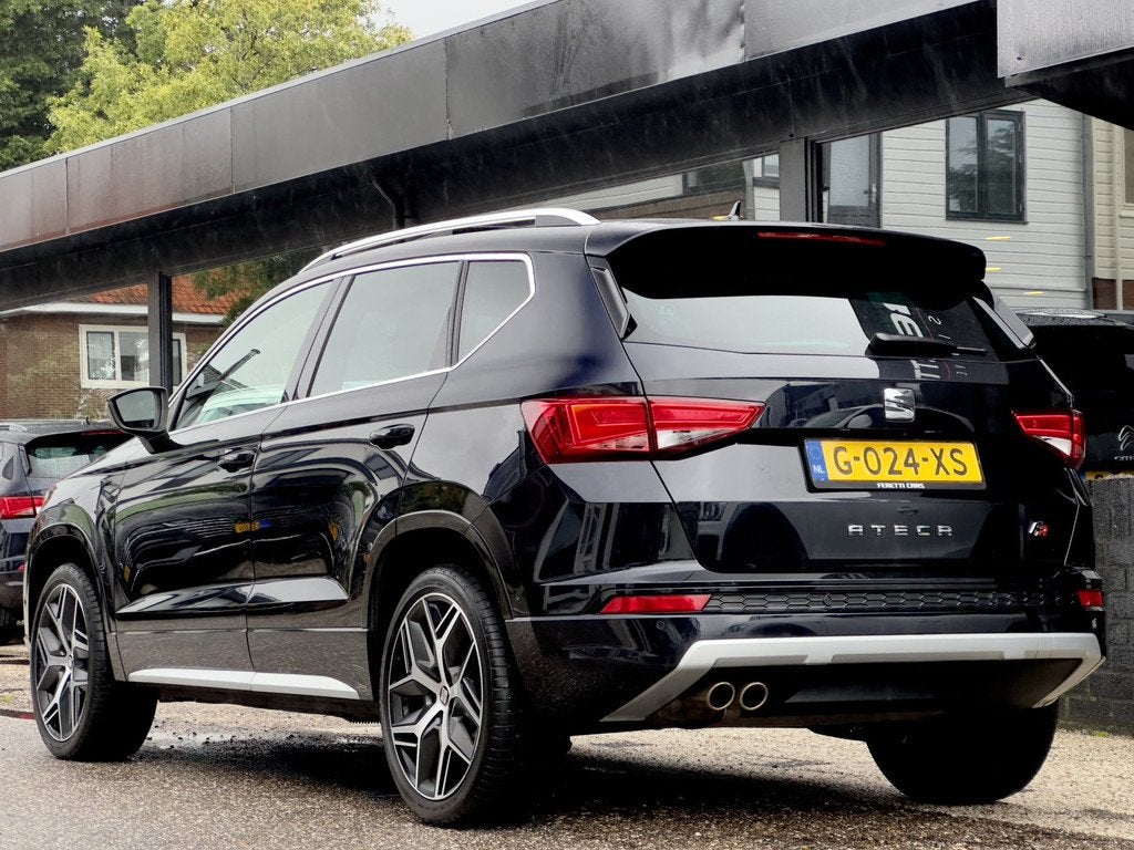 SEAT Ateca 1.5 TSI AUT7 FR INTENSE 150PK PANODAK LEDER NAVI, Auto's, Seat, 4 cilinders, 150 pk, Ateca, Zwart
