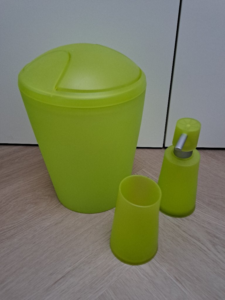 Badkamerset - Limegroen - Groen - merk: Spirella - B1, Ophalen of Verzenden, Gebruikt, Overige typen