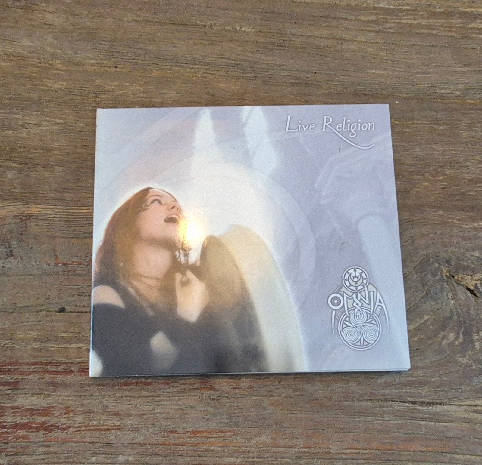 Omnia - Live Religion digipack, Ophalen of Verzenden