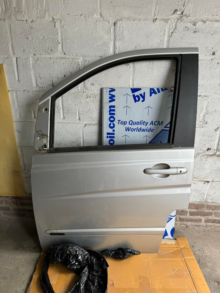 Mercedes Vito Viano W639 portier links (2008), Auto-onderdelen, Ophalen, Gebruikt, Deur, Mercedes-Benz