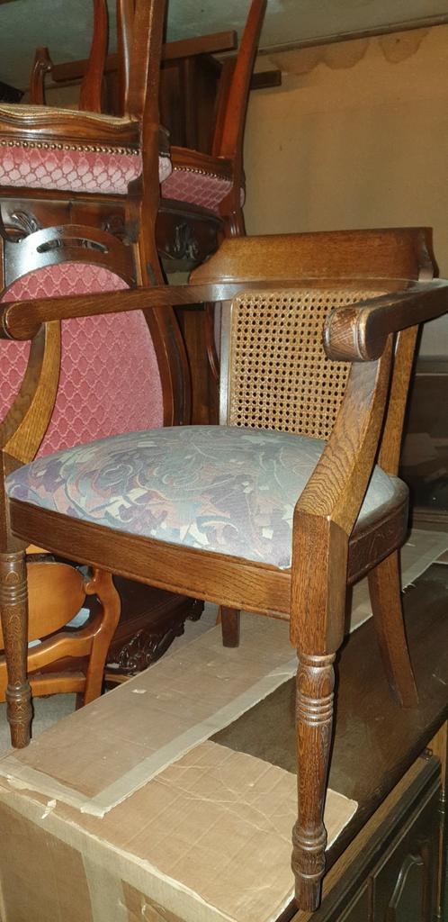 Klassieke Eiken Eetkamer Armstoelen (3 stuks), Ophalen