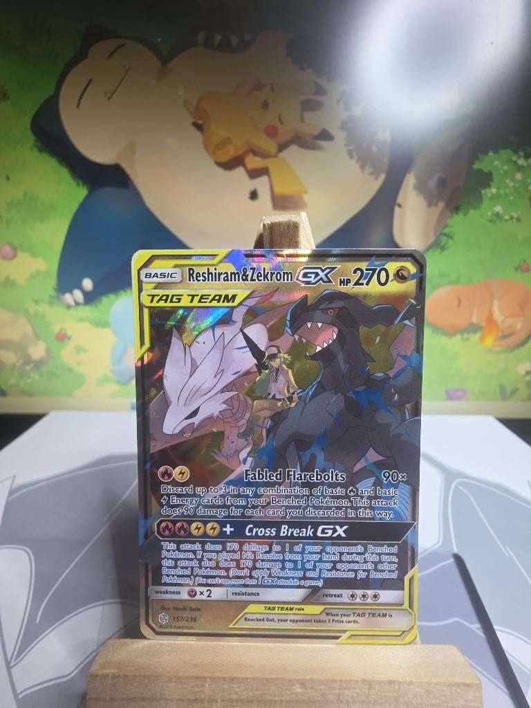 Reshiram & Zekrom GX 157/236 Pokemon Cosmic Eclipse, Hobby en Vrije tijd, Verzamelkaartspellen | Pokémon, Ophalen of Verzenden