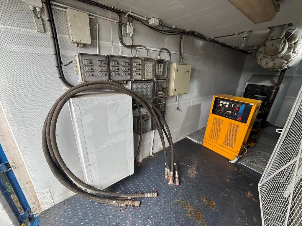 100 KVA aggregaat Perkins diesel generator 30KW hydrauliek, Ophalen, 30 kVA of meer, Dieselolie, Elektrisch startend
