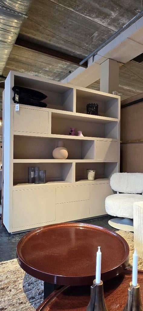 Opbergkast | Vakkenkast – Taupe 200cm B showmodel Korting!, Huis en Inrichting, Kasten | Wandmeubels, Eikenhout, Met deur(en)