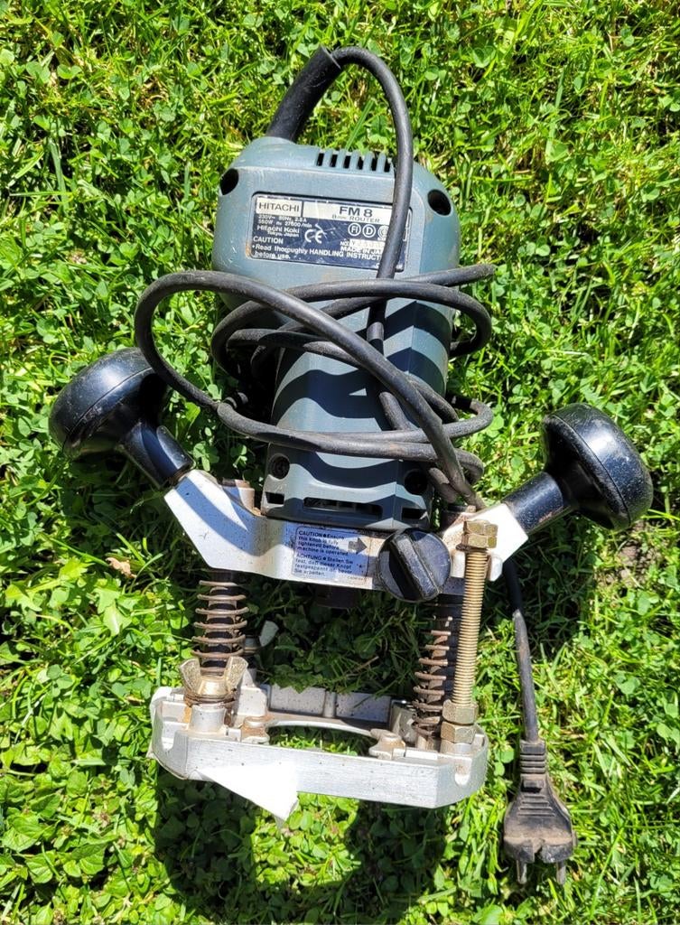 Hitachi FM8 Bovenfrees - Gebruikt, Doe-het-zelf en Verbouw, Gereedschap | Freesmachines, Gebruikt, Ophalen of Verzenden, Bovenfrees