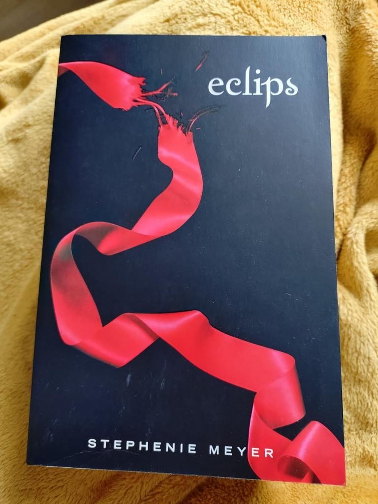 Stephenie Meyer - Eclips, Ophalen of Verzenden, Gelezen, Stephenie Meyer