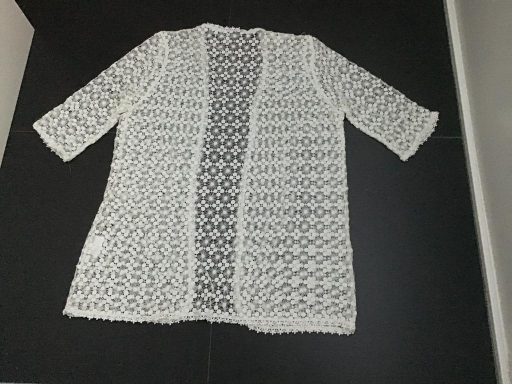 Creme vest, Beige, Maat 46/48 (XL) of groter, Ophalen of Verzenden, Zo goed als nieuw