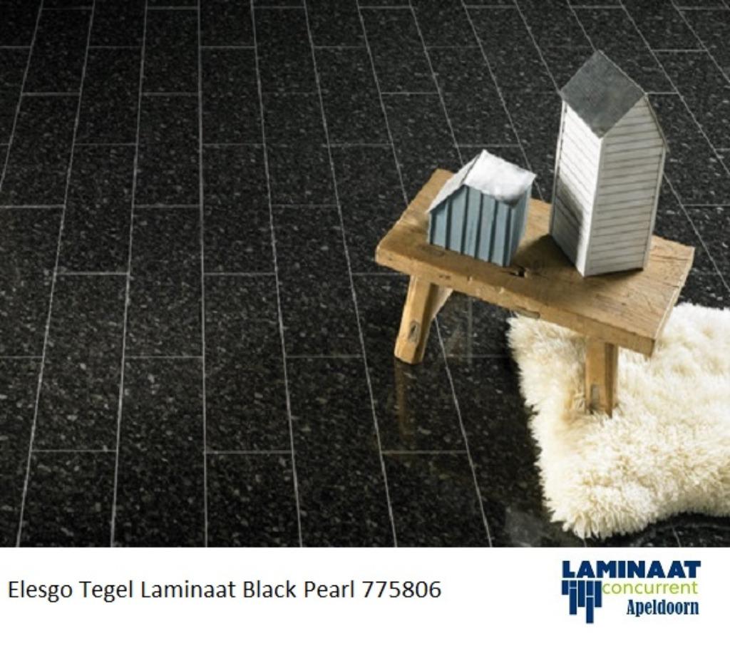 60m2 Tegel Laminaat Black Pearl Graniet 32cm breed  = €840, Nieuw, Grijs, Ophalen of Verzenden, Tegel laminaat vloer Graniet decor