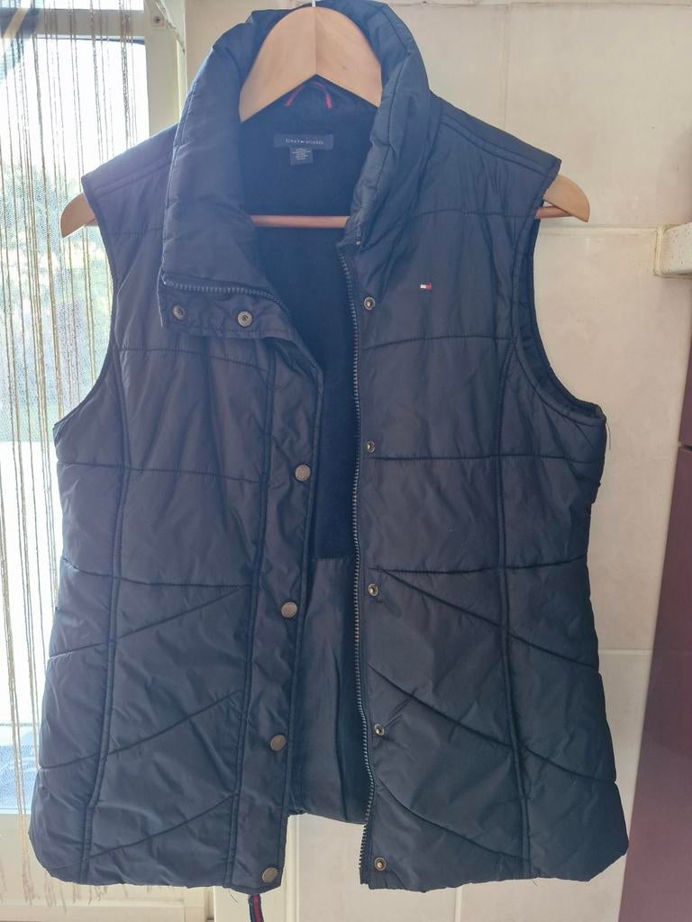 Tommy Hilfiger bodywarmer maat M, Maat 38/40 (M), Zwart, Ophalen of Verzenden, Zo goed als nieuw