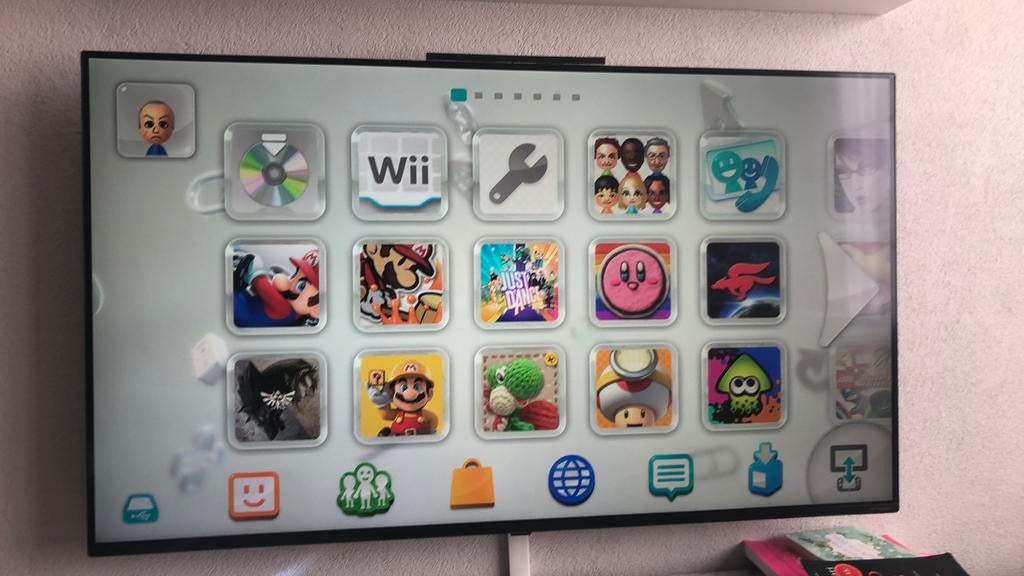 Wii u met 35 games, Spelcomputers en Games, Spelcomputers | Nintendo Wii, Zo goed als nieuw, Ophalen of Verzenden