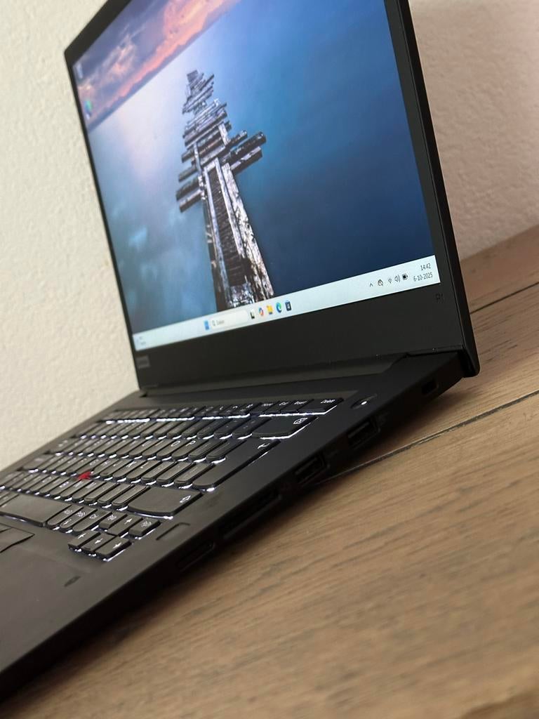 Lenovo ThinkPad P1 Gen 3 - i7, 32gb  of 64GB, 1TB SSD, Nvdia, 64 GB of meer, Met videokaart, 2 tot 3 Ghz, Ophalen of Verzenden