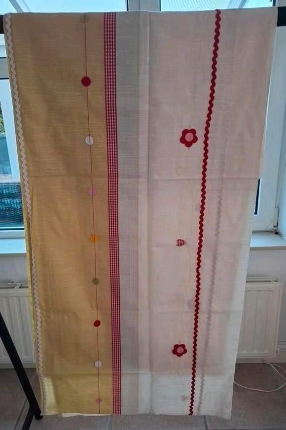 Beschikbaar, echt mooi. Set lichte Gordijnen ikea, Groen, Gebruikt, 100 tot 150 cm, 200 cm of meer