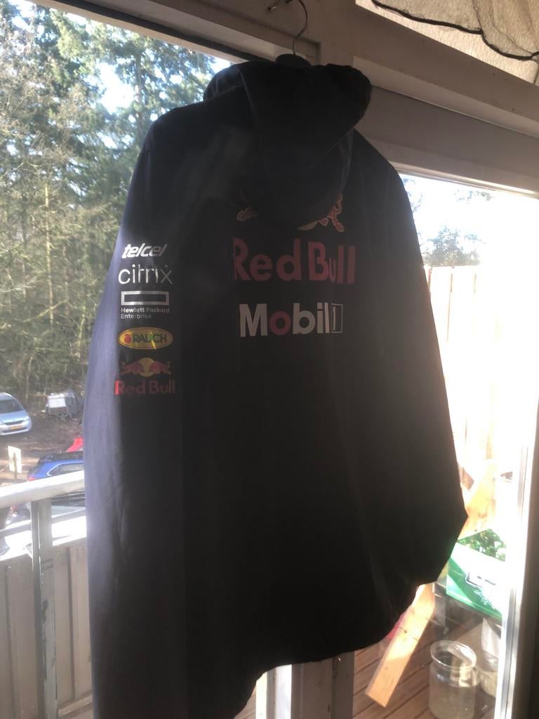 Red Bull Racing Jas - Nieuwstaat, Kleding | Heren, Jassen | Zomer, Zo goed als nieuw, Maat 52/54 (L), Zwart, Ophalen of Verzenden