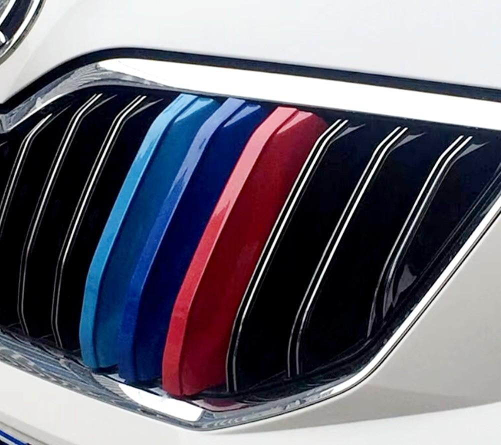 Sportstrips grill Skoda Octavia 3, Auto-onderdelen, Ophalen of Verzenden, Nieuw, Skoda