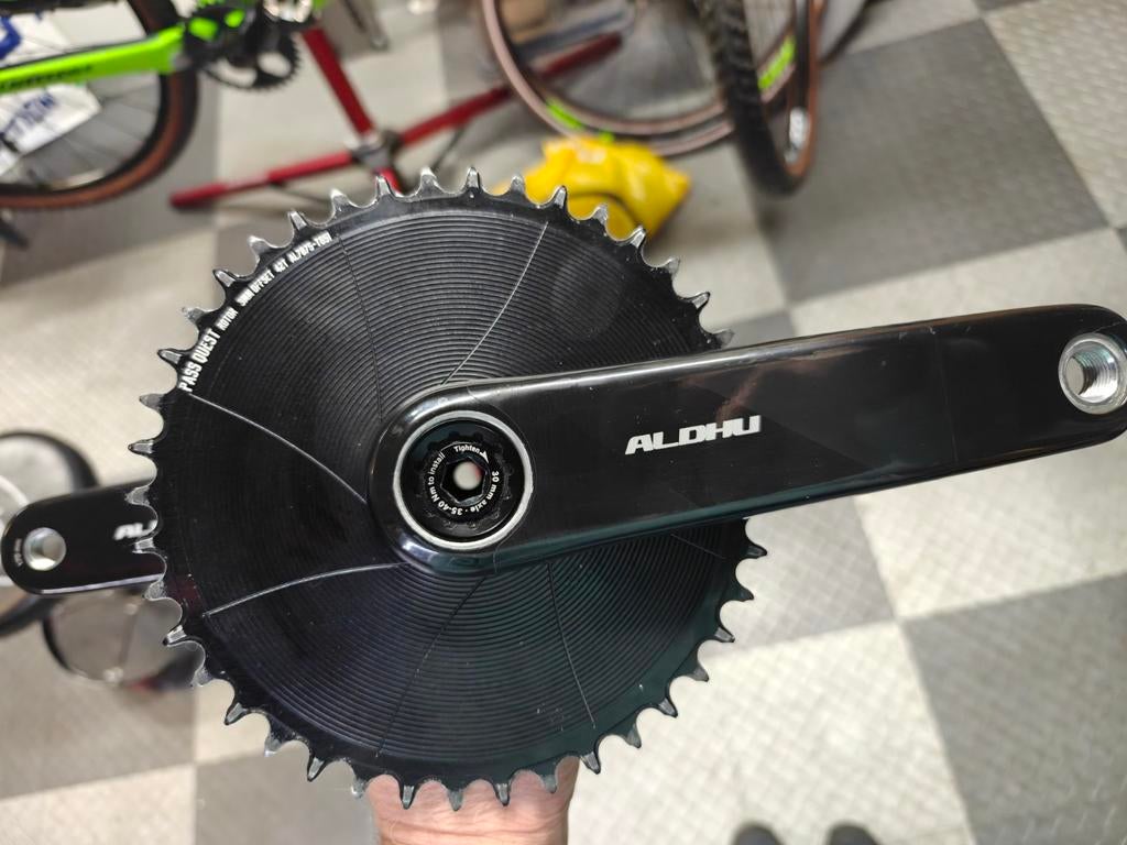 Rotor aldhu carbon crankset 170 mm ,diverse chainrings ., Ophalen of Verzenden, Zo goed als nieuw, Overige typen
