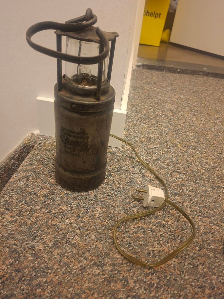 Oude mijnwerkerlamp - verzamelobject, Ophalen of Verzenden