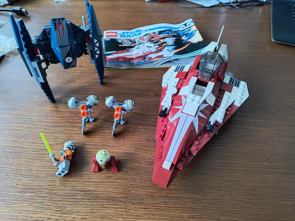 Lego Star Wars 7751 Ahsoka's Starfighter met Vulture Droid, Kinderen en Baby's, Speelgoed | Duplo en Lego, Ophalen of Verzenden