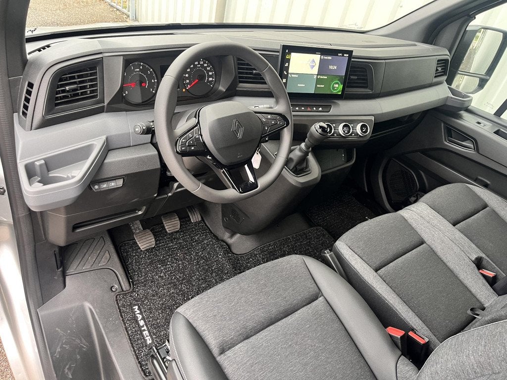 Renault Master T35 2.0 dCi 130 L2H2 Advance | Trekhaak | Bed, 1998 cc, Stof, Automatische klimaatregeling, 4 cilinders