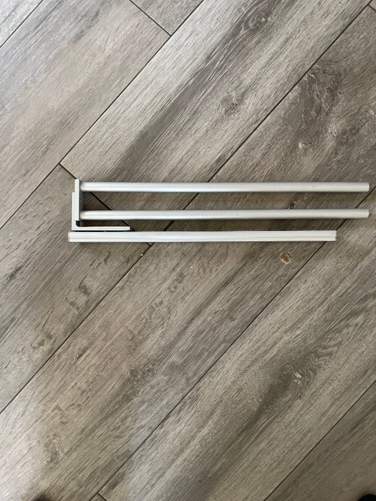 UITSCHUIFBARE THEEDOEKREK , KEUKENKAST, Ophalen of Verzenden, Nieuw, Overige materialen, Zilver